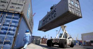 Disminuye movilización de carga en contenedores en puertos latinoamericanos