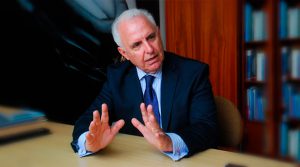 Luis Solari: «Urge aplicar rastreo de contagios para frenar la pandemia»