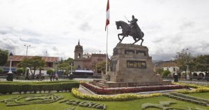 Ayacucho: más de 1,200 centros poblados de zonas rurales contarán con 4G durante el 2020