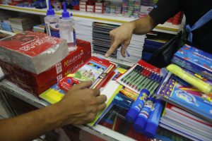 Importaciones de útiles escolares disminuyeron 52% en 2020 debido a la pandemia