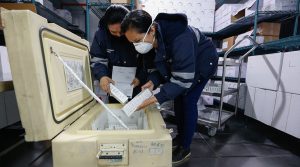 MML acepta donación realizada por la CCL para cadena de frío de vacunas