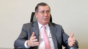 Oscar Valdés: «De los radicales hemos pasado a los progres, llenos de teoría pero sin resultados»