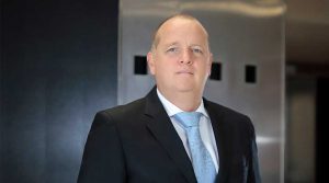 Sandro Stapleton: “El sector salud necesita un plan de largo plazo”