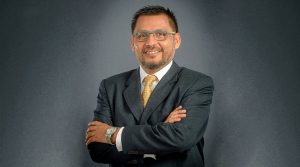 Otto Regalado: La hora del turismo interno