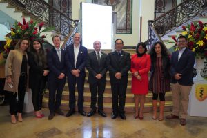 AstraZeneca y la Universidad Peruana Cayetano Heredia anuncian creación de un HUB de innovación