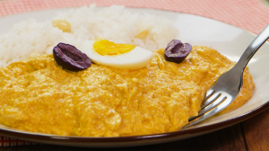 Ají de gallina y pollo a la brasa presentes en el top 10 de los mejores platos del mundo