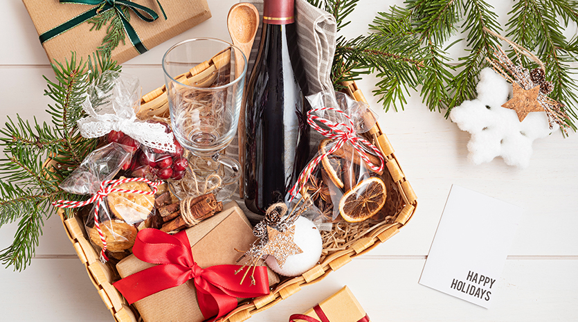 Tratamiento tributario y laboral de entrega de canastas navideñas a trabajadores