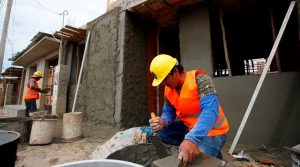 Casi 1,5 millones de viviendas en Perú no reúnen condiciones básicas