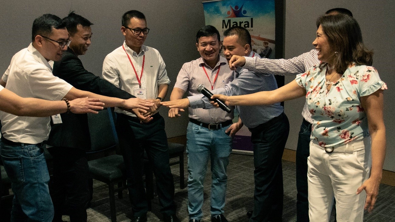 Maral Coaching & Consultoría EIRL cumple un año de fundación