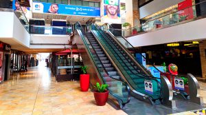 Cae inversión en sector de centros comerciales