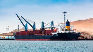 Carga movilizada por puertos peruanos cayó 3,4% en el 2022