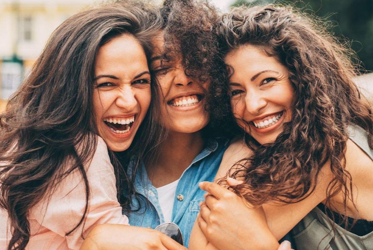 Avon y su compromiso por los derechos y oportunidades para las mujeres