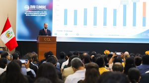 Exportaciones peruanas crecerían 0,42 % en 2023 y 3 % en 2024