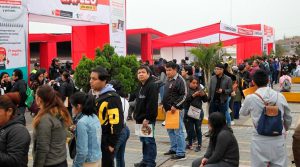 Solo cinco de cada diez empresas planean contratar más trabajadores en 2024