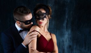 Día del amante: lencería y juguetes eróticos son los regalos más populares entre los infieles