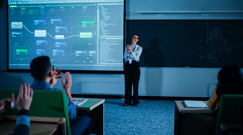 ExpoPostgrados 2024 reunirá a 37 instituciones educativas nacionales e internacionales: ¿Cuáles son y cómo participar?