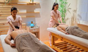 Disfruta de una experiencia única con los masajes y tratamientos de cuidado corporal que ofrece Essenza Massage, asociado CCL