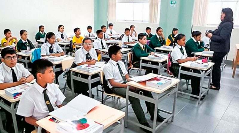 ¿Se suspenden las clases escolares este 9 de diciembre por feriado?