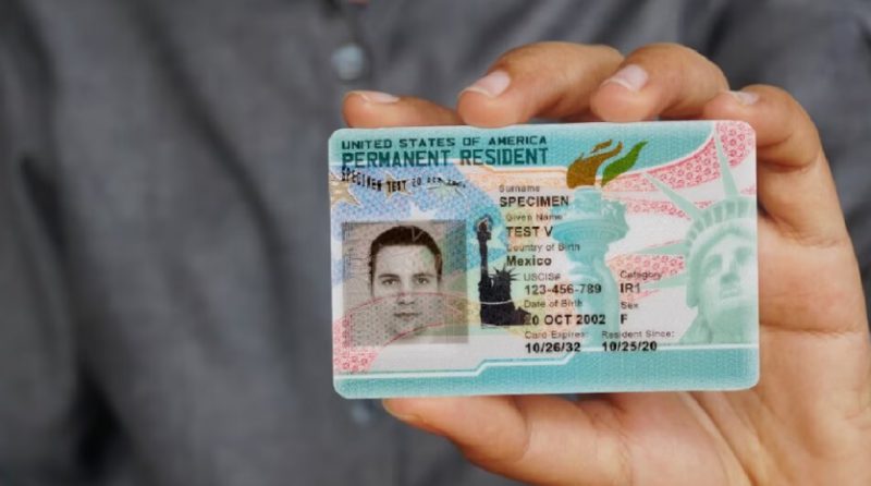 ¿Cómo un inmigrante puede obtener la Green Card en 2025?