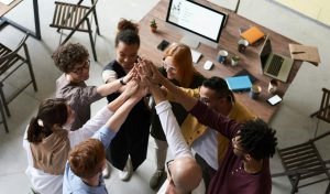 ¿Cómo impulsar la experiencia del colaborador a través de la comunicación?