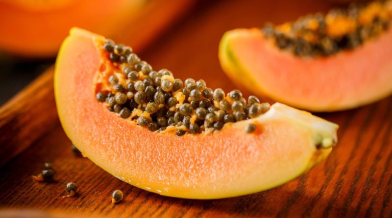 Conoce los 5 BENEFICIOS de comer papaya