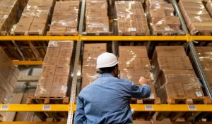 ¿Necesitas envíos rápidos y confiables? Walla Express es tu socio logístico ideal