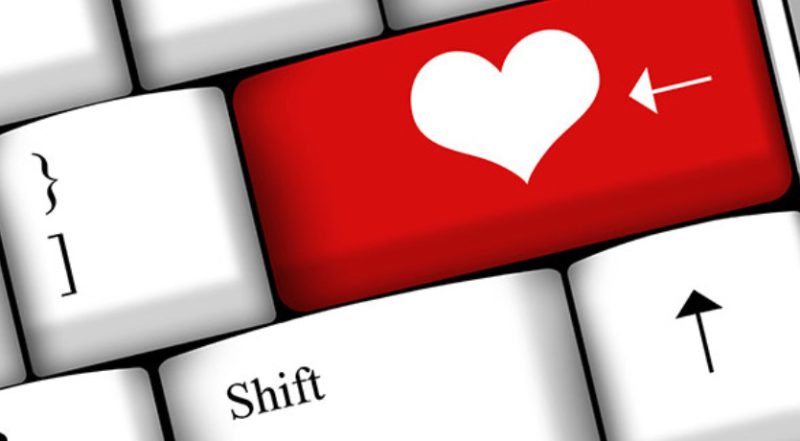 Más del 80 % de peruanos consiguió pareja en su trabajo, según estudio