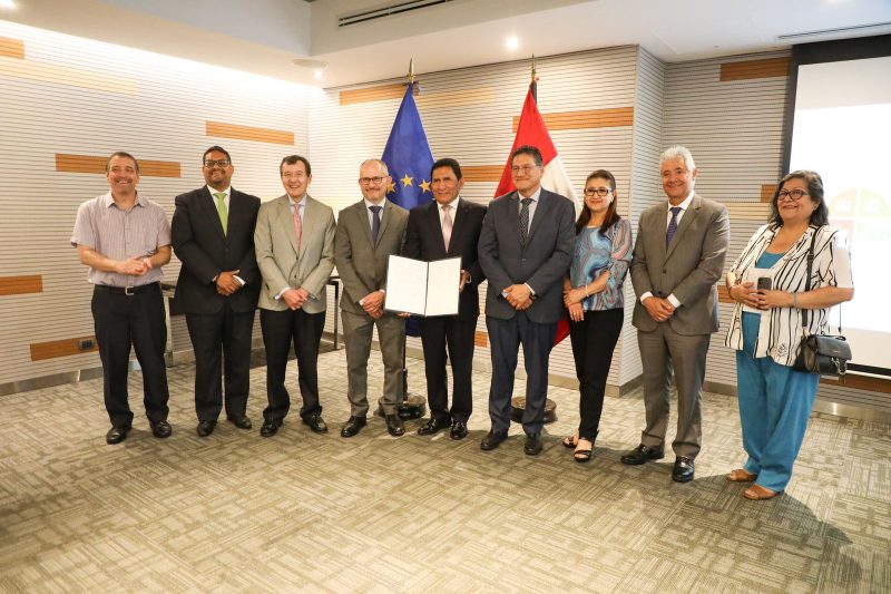 CCL suscribe compromiso para impulsar desarrollo del sector agroalimentario