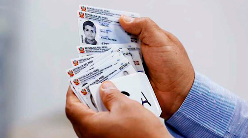 Reniec presenta el DNI electrónico 3.0,  el más seguro de Latinoamérica