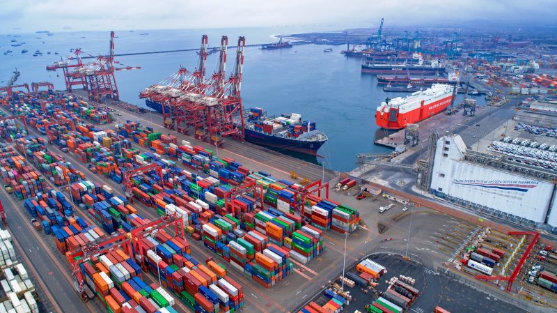 El nuevo reglamento señala que los puertos privados deben informar sus perspectivas de atención de naves y estimado de carga, pero no su estrategia comercial.