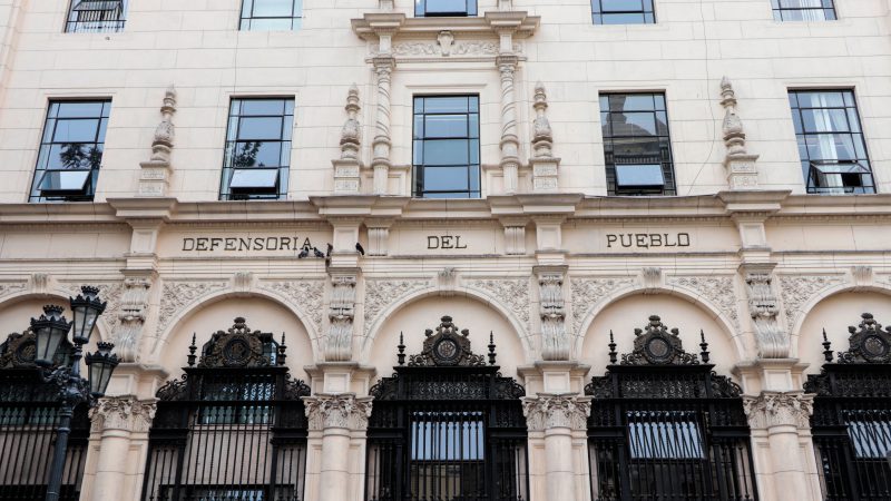 Defensoría pide investigar firmas falsas en afiliaciones partidarias