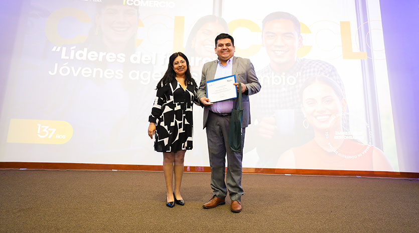 Javier Contreras Martínez, ocupó el primer puesto.