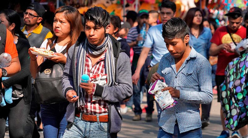 Uno de cada seis jóvenes en el Perú ni estudia ni trabaja