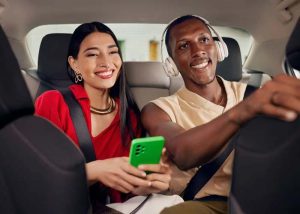 Yango Perú se suma a campaña del Touring para fomentar el uso del cinturón de seguridad