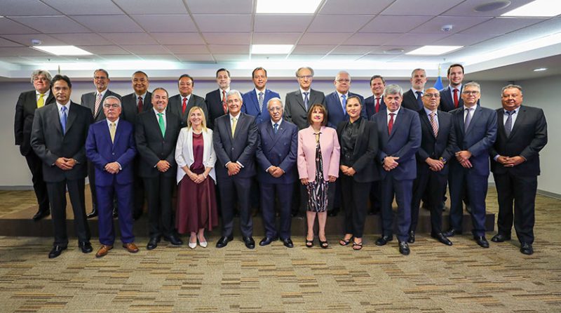 Roberto De La Tore seguirá liderando la Cámara de Comercio de Lima