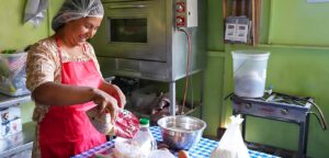 ADRA Perú lanza campaña para empoderar a mujeres emprendedoras de organizaciones sociales