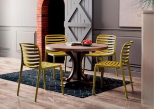 Confort y resistencia: descubre los diseños innovadores de Sillas & Sillas, empresa asociada a la CCL