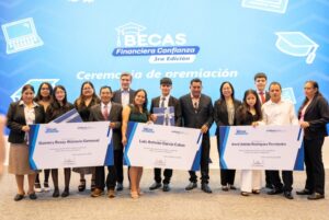 Abren convocatoria nacional de becas integrales para hijos de emprendedores