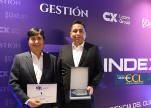 MAPFRE es destacada como la aseguradora con mejor experiencia del cliente en Perú