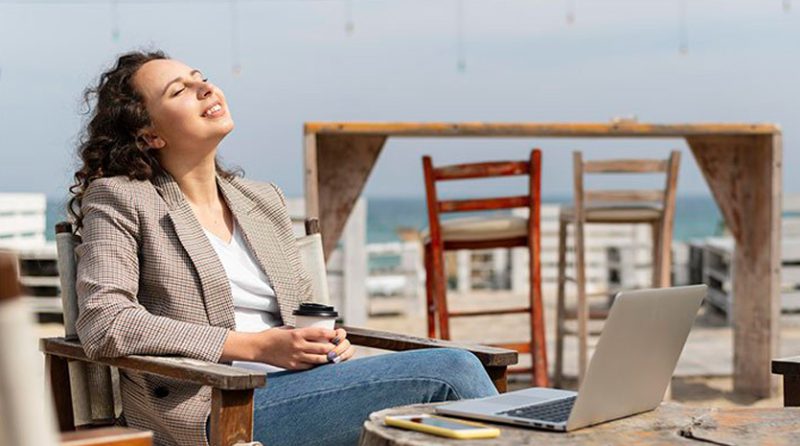 ¿Qué debo tener en cuenta para viajar y trabajar en el extranjero?