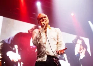 ¿Por qué Morrissey canceló su gira y cómo solicitar el reembolso de las entradas?