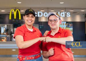 McDonald’s Perú refuerza su modelo de inclusión laboral con colaboradores con discapacidad